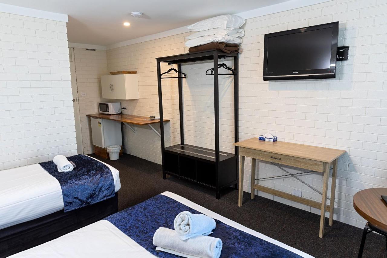 Busselton Motel מראה חיצוני תמונה