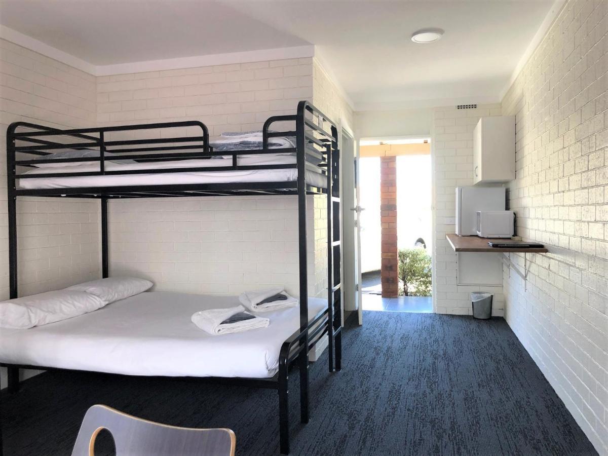 Busselton Motel מראה חיצוני תמונה