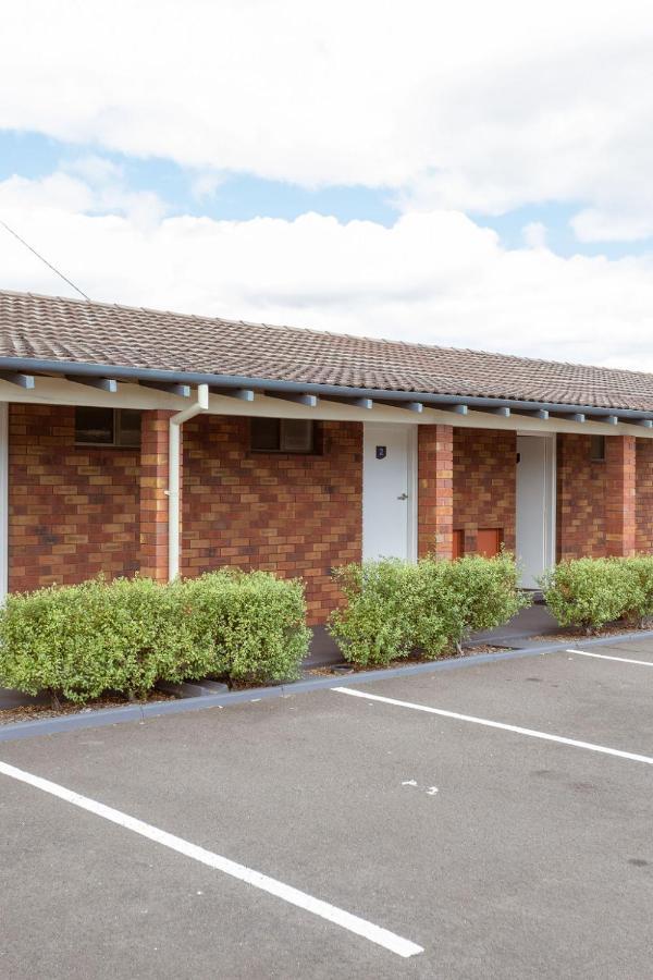 Busselton Motel מראה חיצוני תמונה