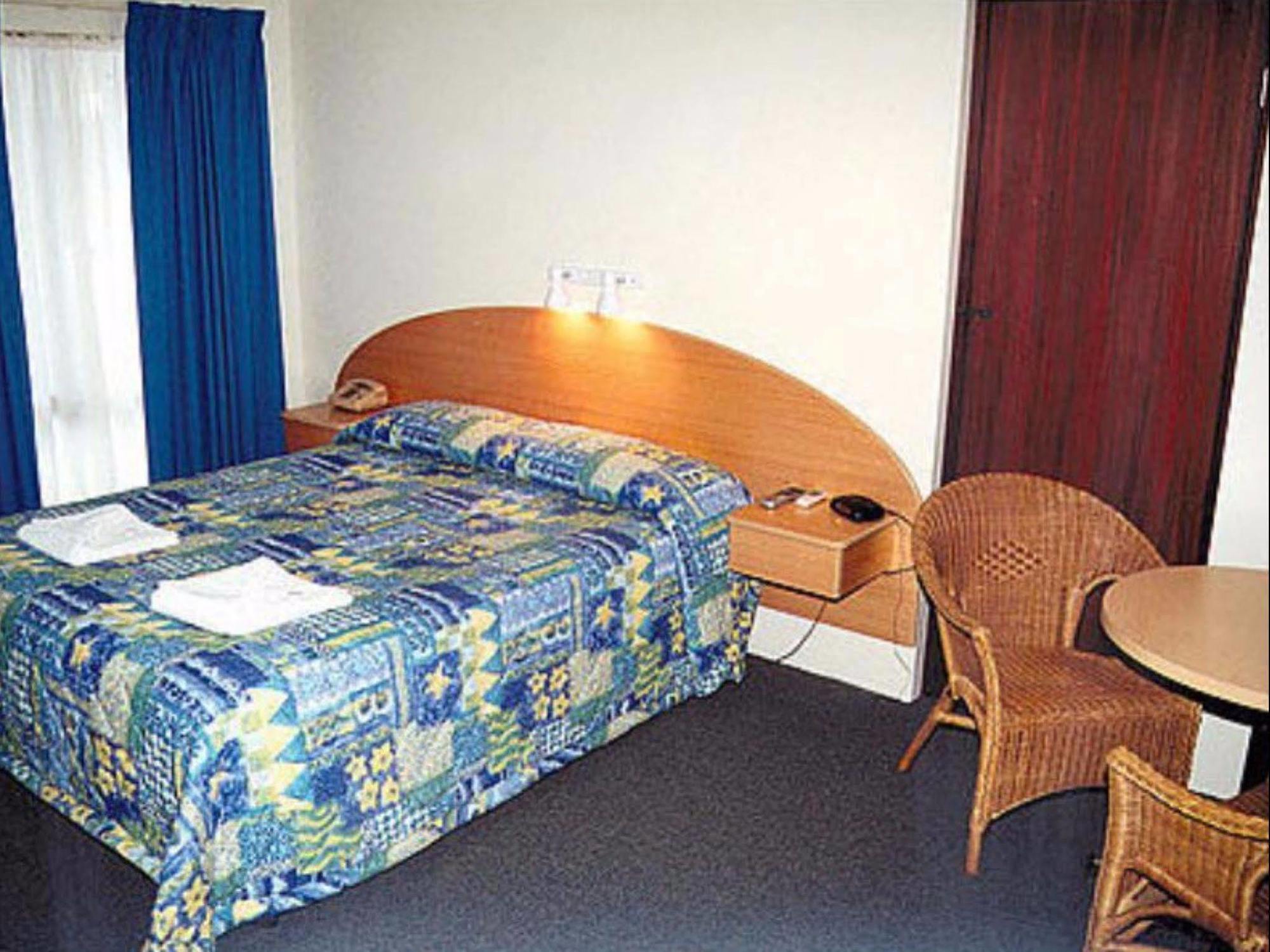 Busselton Motel מראה חיצוני תמונה